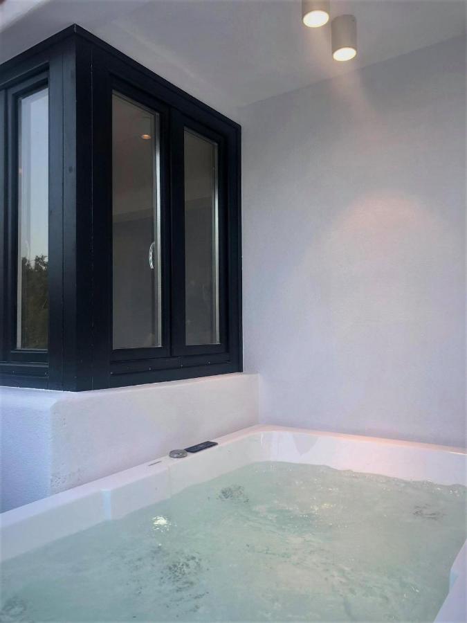 Candele Suites Fira  Esterno foto