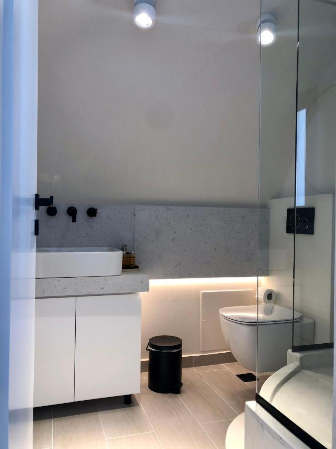 Candele Suites Fira  Esterno foto
